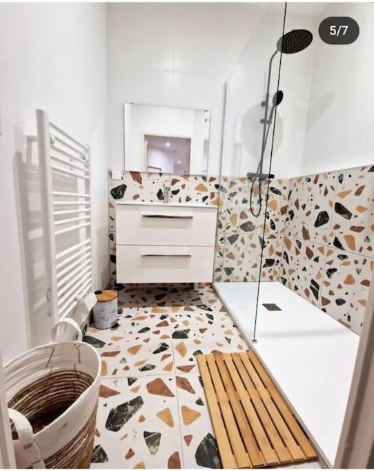 Appartamento L'Escale Balzac Villeurbanne Esterno foto